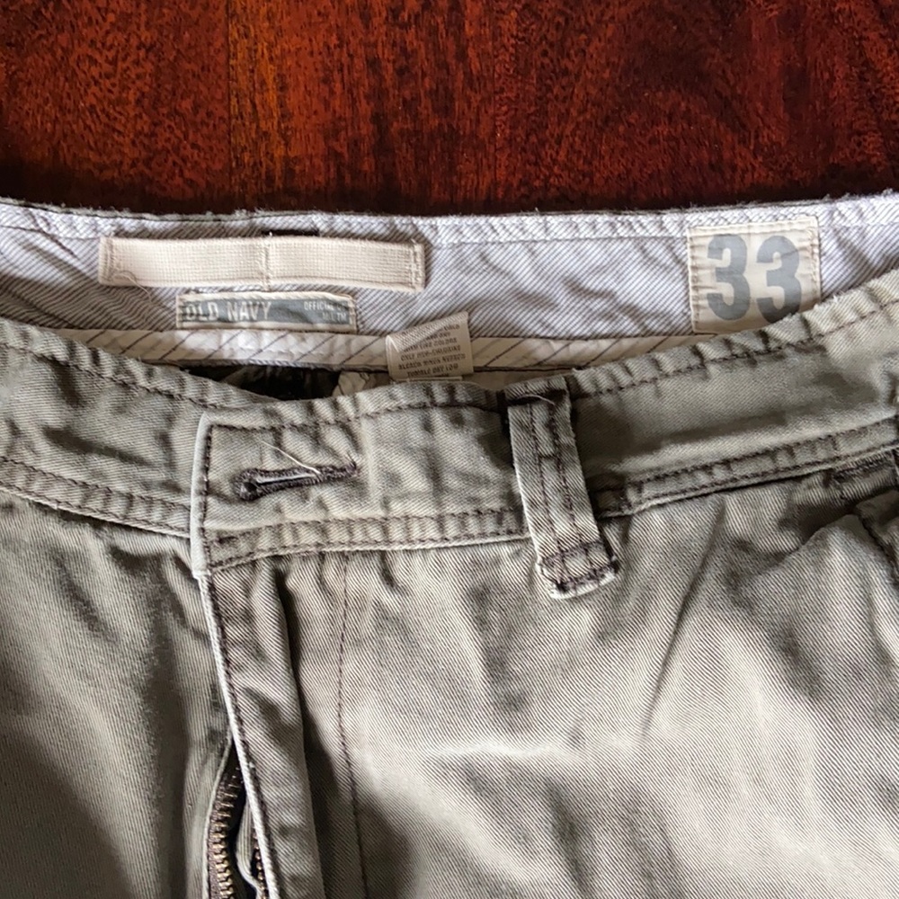 Men’s Oldy Navy shorts